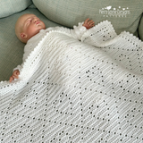 Filet stitch heart blanket