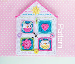 Crochet fun clock house